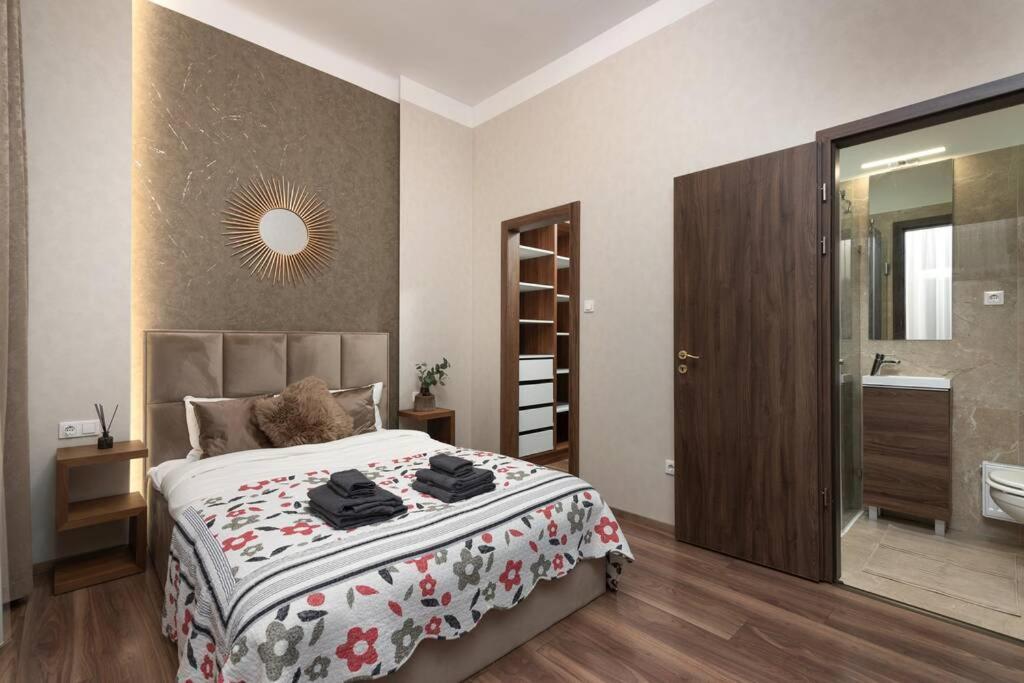 בודפשט Contemporary Hidden Gem Art-Deco Residence מראה חיצוני תמונה